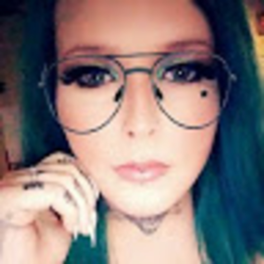 Meet your Posher, Eerieanna